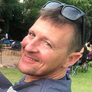 Meet your Posher, Leon